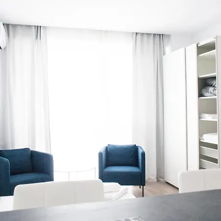California Suites