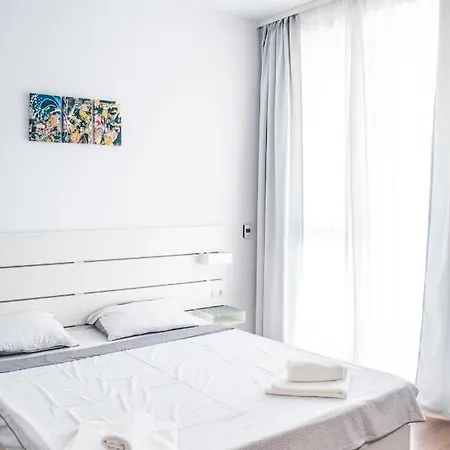 Apartament California Suites Năvodari